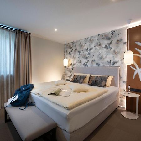 Landidyll Hotel Haus Hochstein เอสลัวห์ ภายนอก รูปภาพ