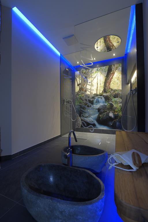 Landidyll Hotel Haus Hochstein เอสลัวห์ ภายนอก รูปภาพ